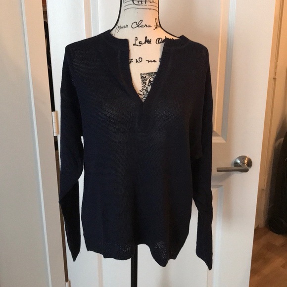 J. Crew Sweaters - NWT J Crew V Sweater